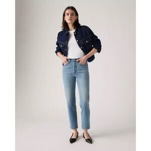 Levi's Women's Wedgie Straight Light Wash Denim Jeans‎ Size 26